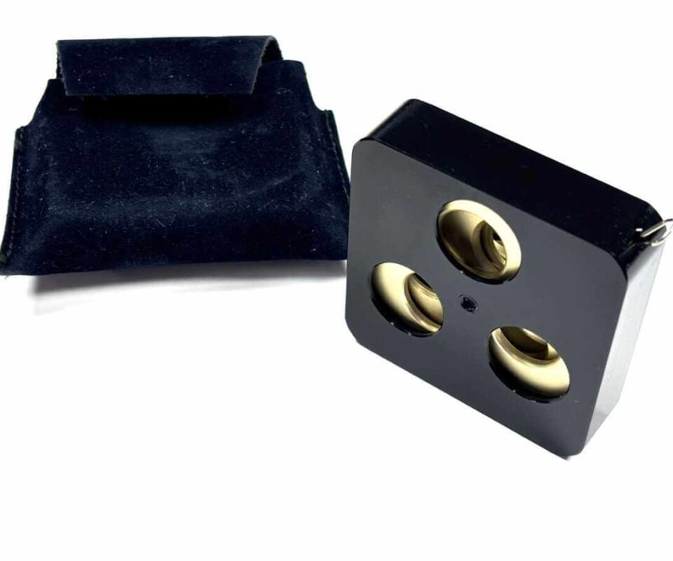   Ari T Hart Tipper Dispenser With Four Spools & Pouch