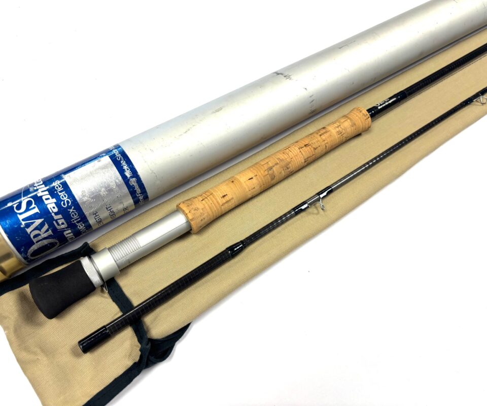   Orvis Boron Graphite Powerflex 9' 6" 3 piece graphite fly rod #12 with bag and tube