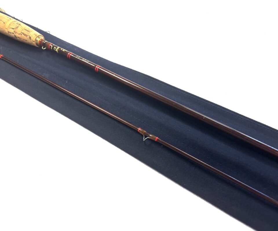   Hardy Sovereign 8′ 6″ Two Piece Carbon Rod Line #5/6 With Bag