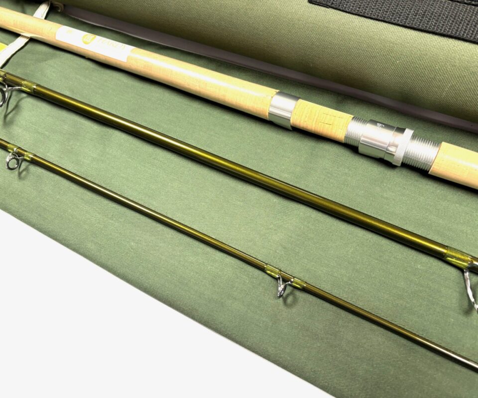   Hardy Marksman Spin 10' 3 Piece Graphite Spinning Rod With Bag 10-30g With Cordura Tube MINT