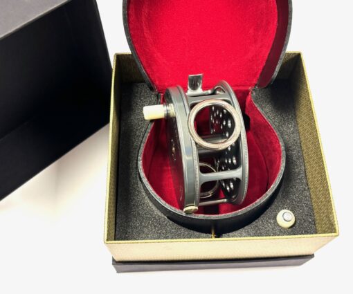   Hardy Bros Limited Edition Perfect Salmon Rivers TAY Series Reel BRAND NEW FREE SHIPPING WORLD WIDE