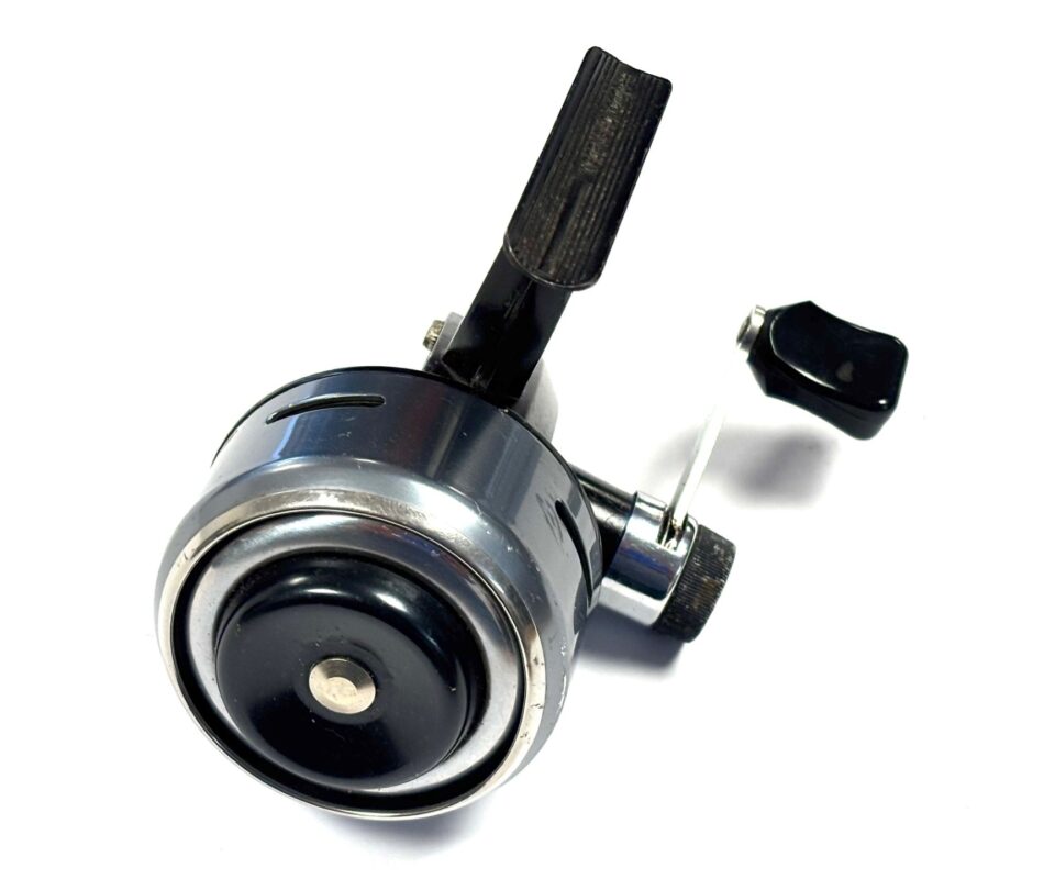   Abu Sweden 506 Closed Face Fishing Reel