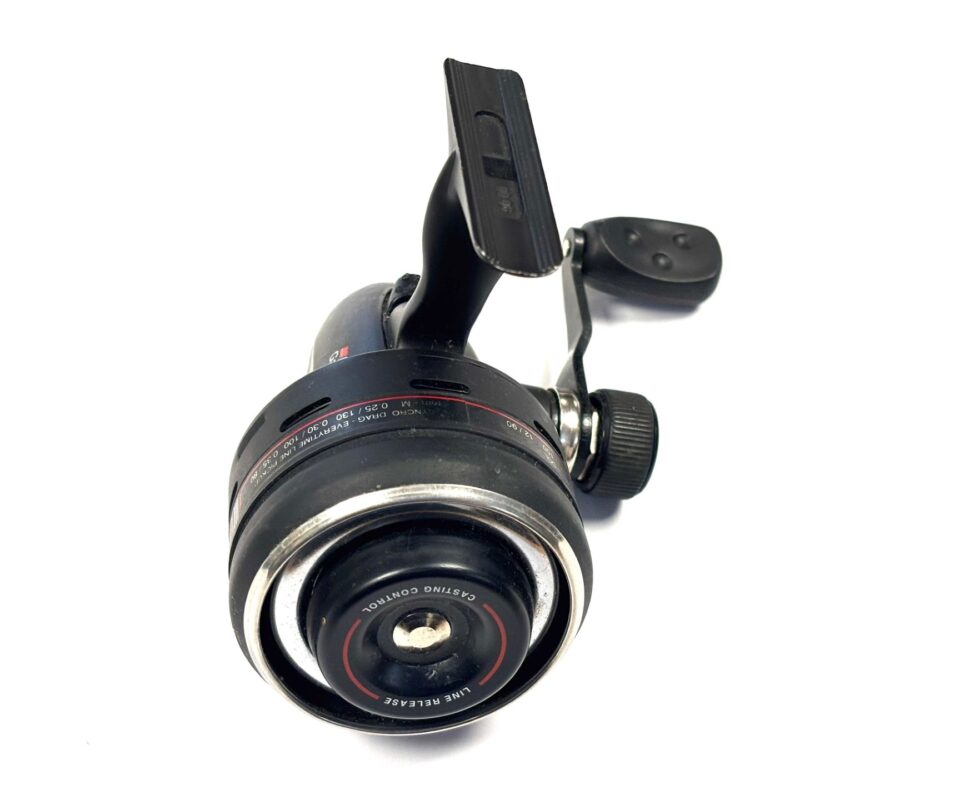   Abu Premier 704 Closed Face Trotting Reel