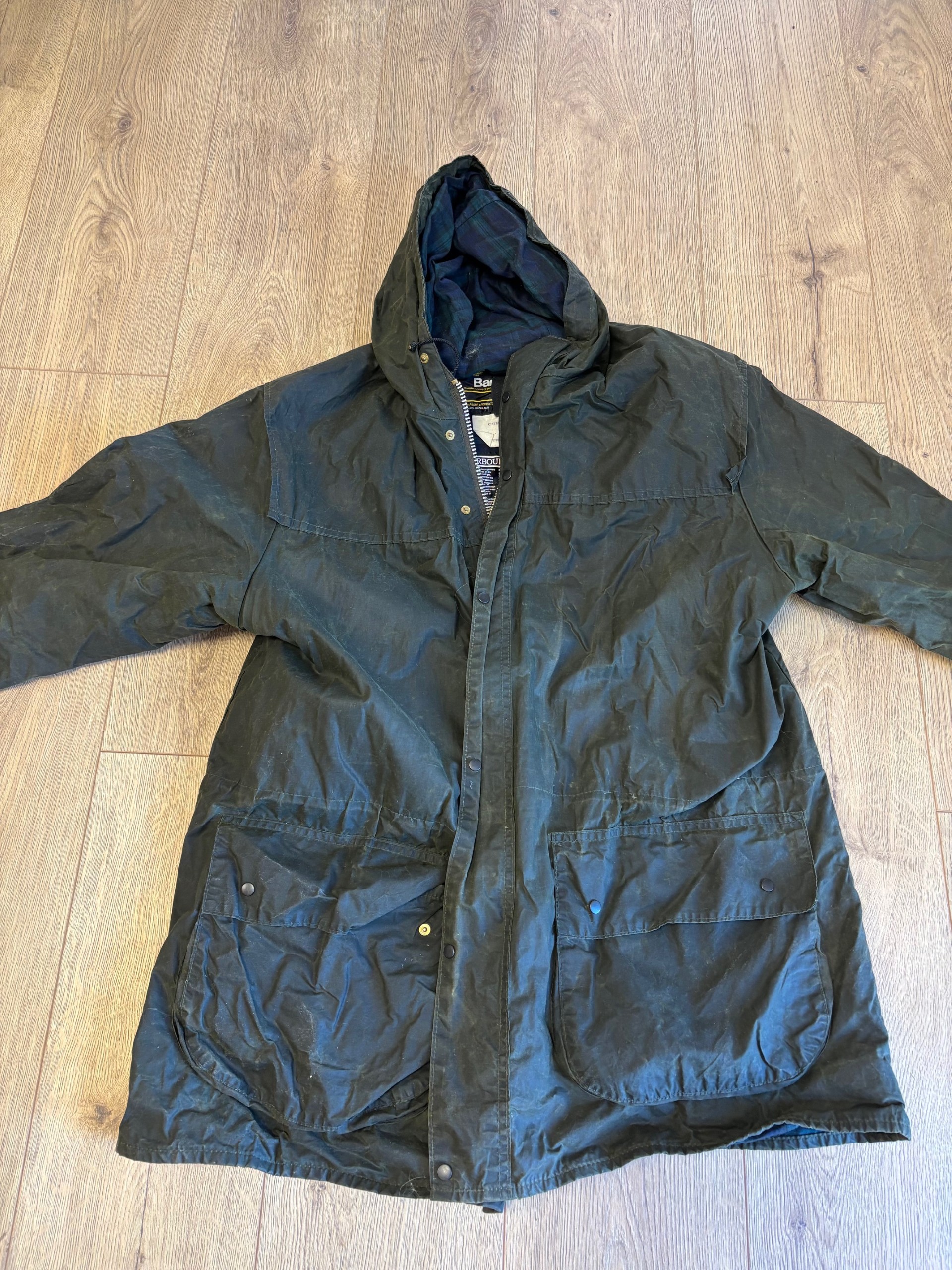 Barbour Dark Green Hoody Fishing Jacket C42 / 107cm