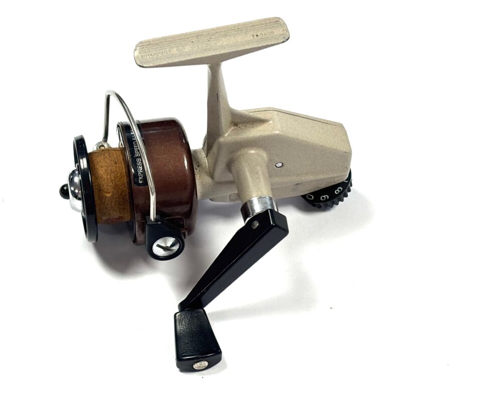 ABU CARDINAL リール　ビンテージ Abu Cardinal 3 Spinning Reel '80 アブ カーディナル 3 ベージュ