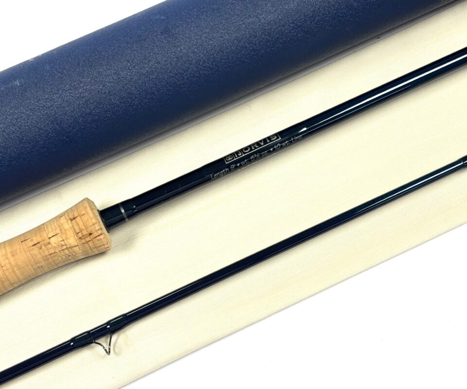   Orvis T3 9′ 2 Piece graphite travel fly rod #10 bag & alloy tube, salt or freshwater Fine