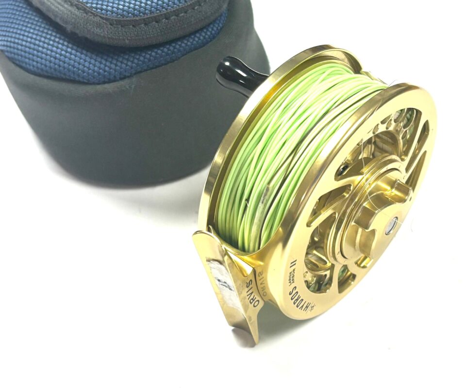   Orvis Hydros II 3.5″ Large Arbor Gold Fly Reel With Pouch
