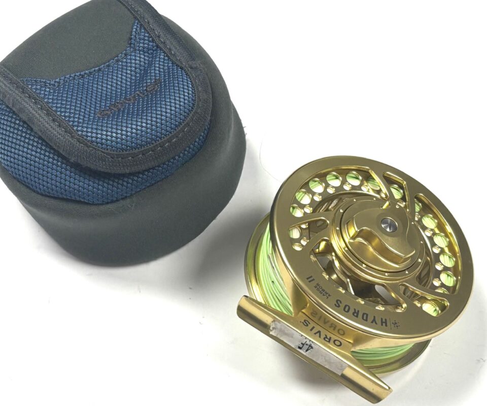   Orvis Hydros II 3.5″ Large Arbor Gold Fly Reel With Pouch