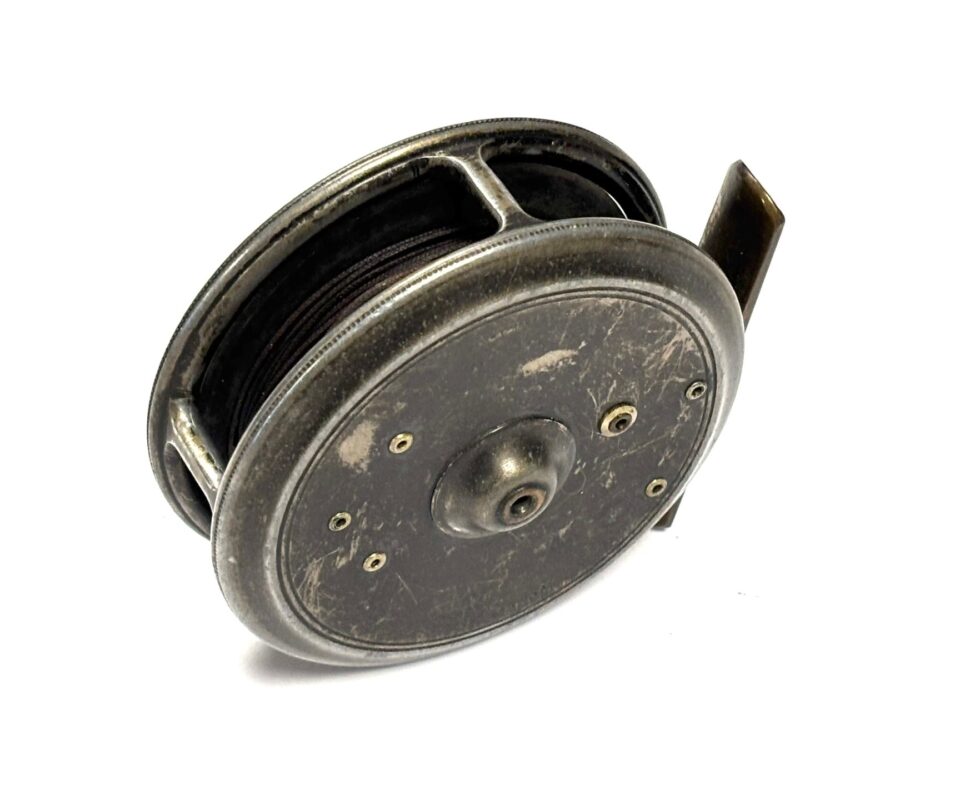   Hardy Uniqua 3 1/8″ vintage alloy trout fly fishing reel