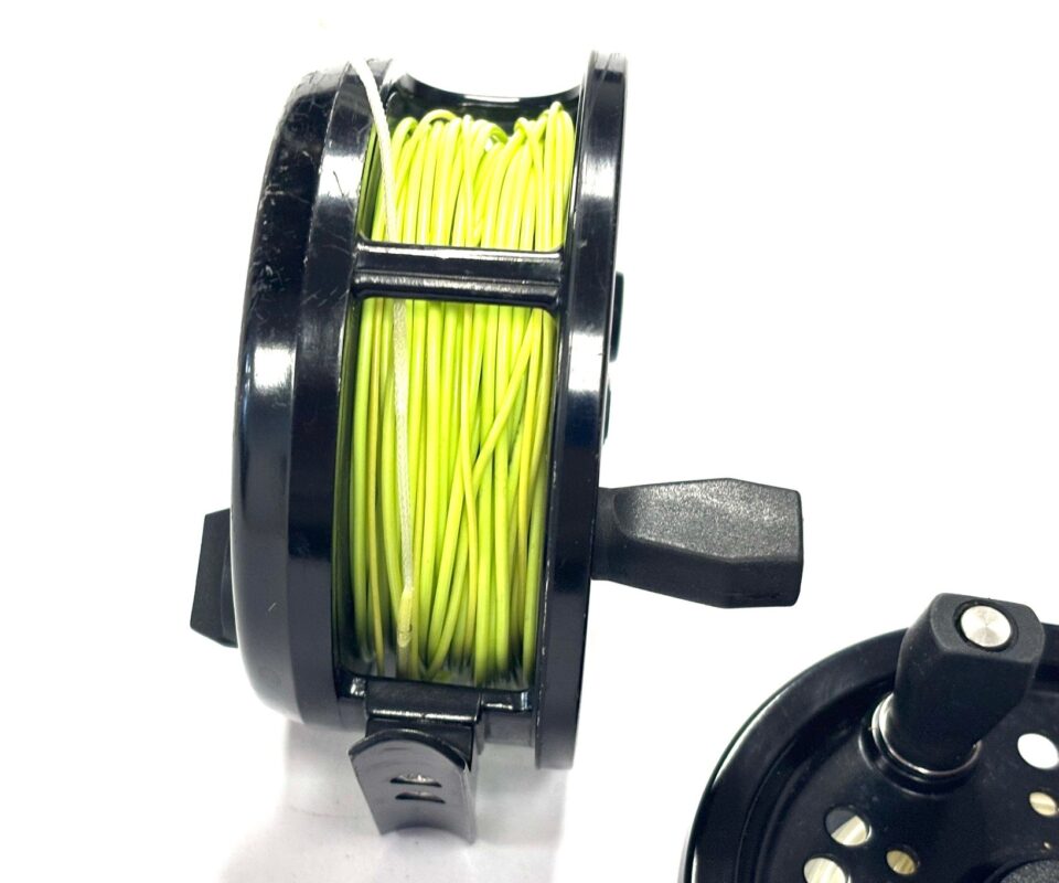   Scientific Angler System 2 8/9 Fly Reel & Spare Spool