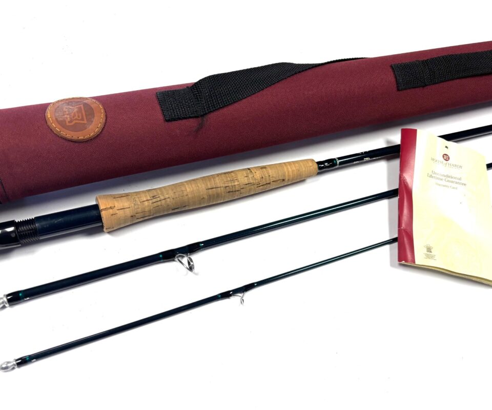   Hardy Perfection Stillwater 9’ 3 piece trout fly rod #6 with bag & tube
