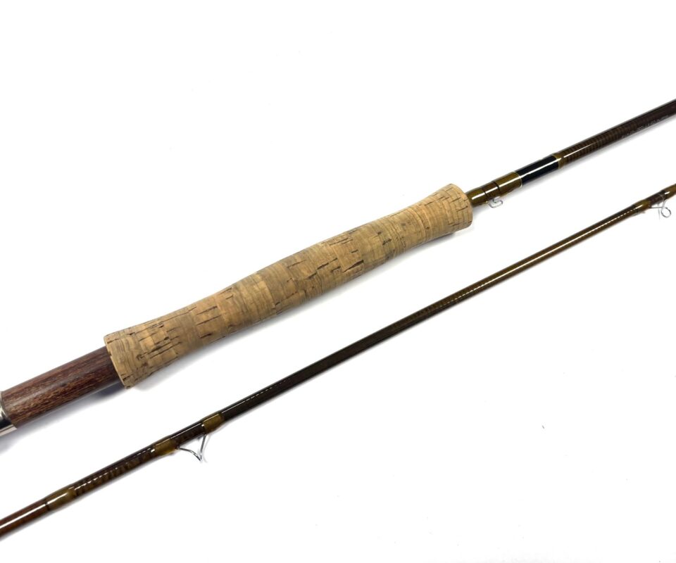   Daiwa Whisker Fly Rod 10′ 3″ Two Piece Tournament Osprey Long Distance Special #7-9 With Bag