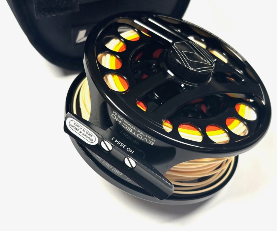   Loop Evotec HD left hand wind 9/13 with lines & spare spool