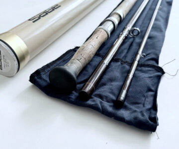   Sage Graphite III GFL 10160-3 16′ 3 Piece Salmon Fly Rod #10 With Bag and Alloy Tube