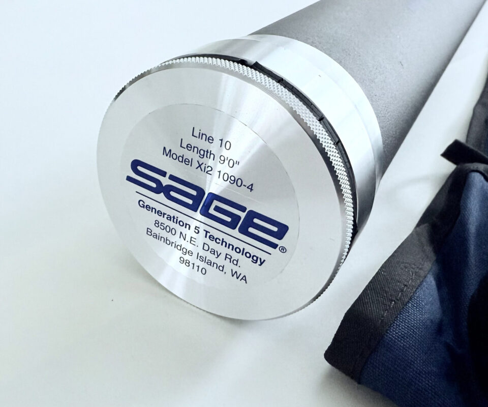   Sage Xi2 9′ 4 Piece Carbon Saltwater Fly Rod #10 Excellent with bag and alloy tube