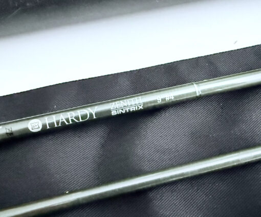 Hardy Zenith Sintrix 9′ Four Piece Graphite Fly Rod #4 with Bag & Tube