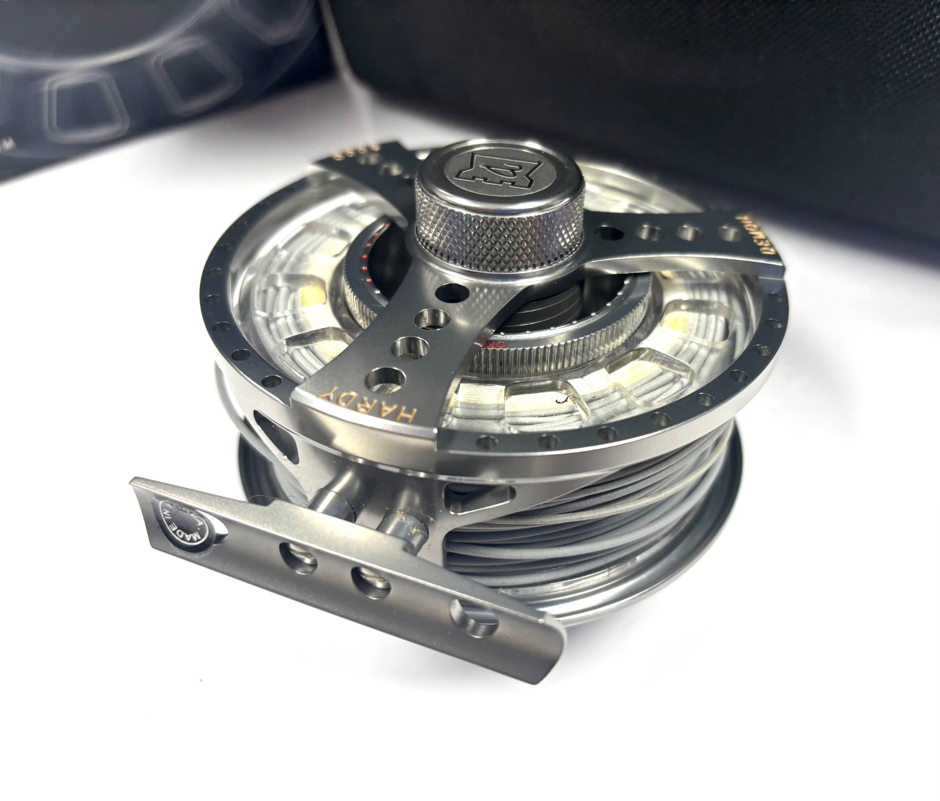 Lot 3043 - A Hardy Demon 5000 Fly Reel