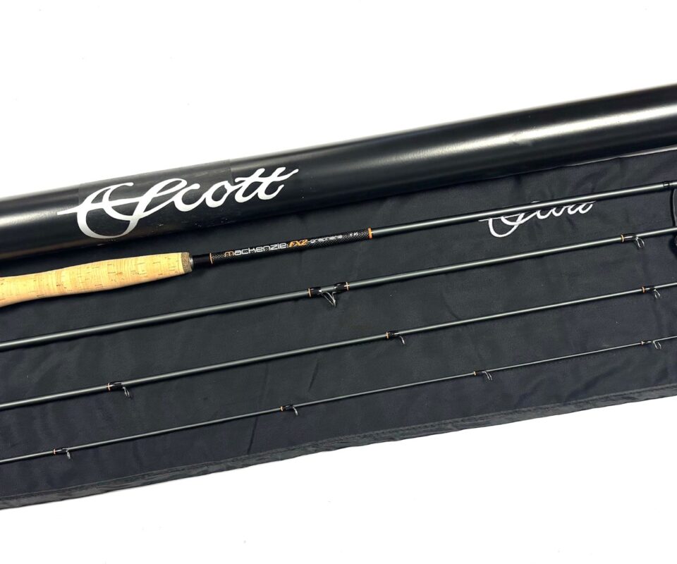  Scott Mackenzie FX2 Graphene 9′ Line #5 Trout Fly Rod with Bag & Case Fine Condition
