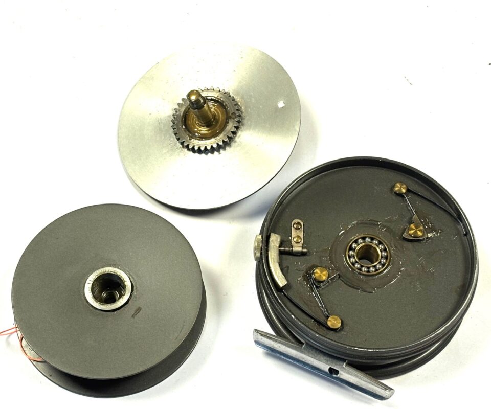   Hardy Perfect 3 5/8″ alloy trout fly reel