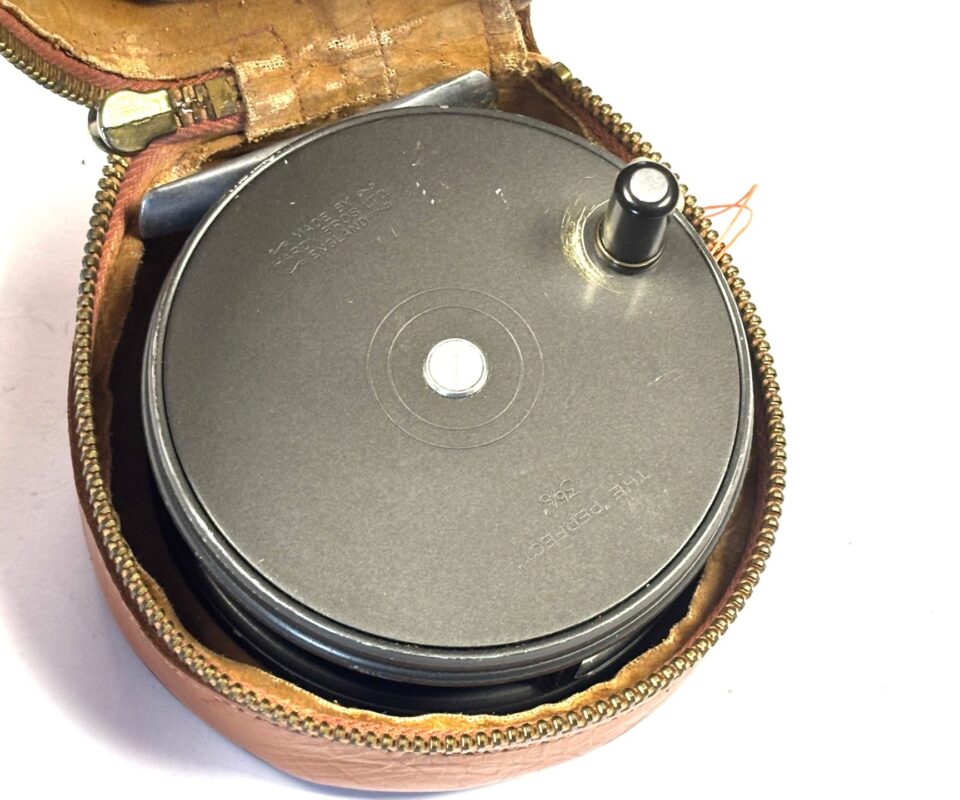   Hardy Leather Trout Fishing Fly Case for Perfects up to 3 5/8