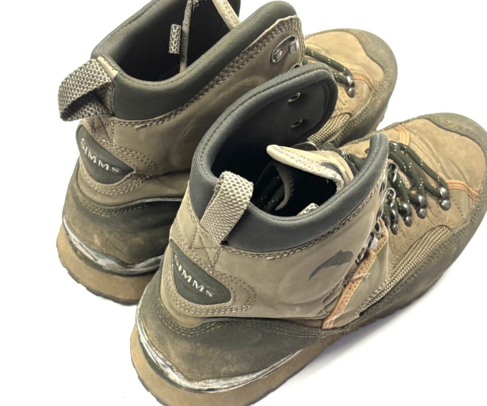   Simms USA wading boots UK 12