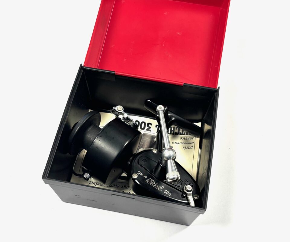   Garcia Mitchell 300 French built spinning reel, best condition with box fish or collect Peter Wheat Collection