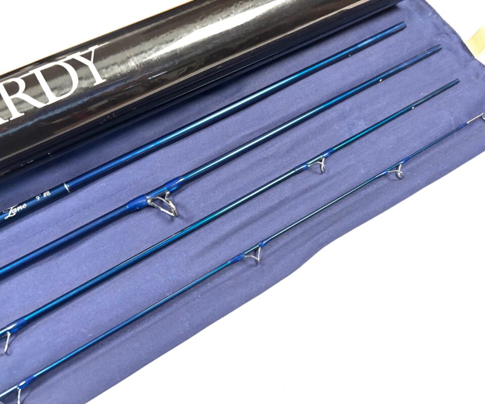   Hardy Zane 4 piece 9′ saltwater  / Pike fly rod line #8 with tube fine