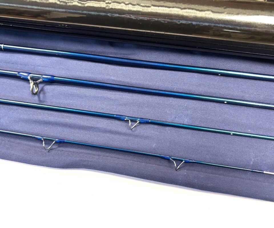   Hardy Zane 4 piece 9′ saltwater  / Pike fly rod line #8 with tube fine