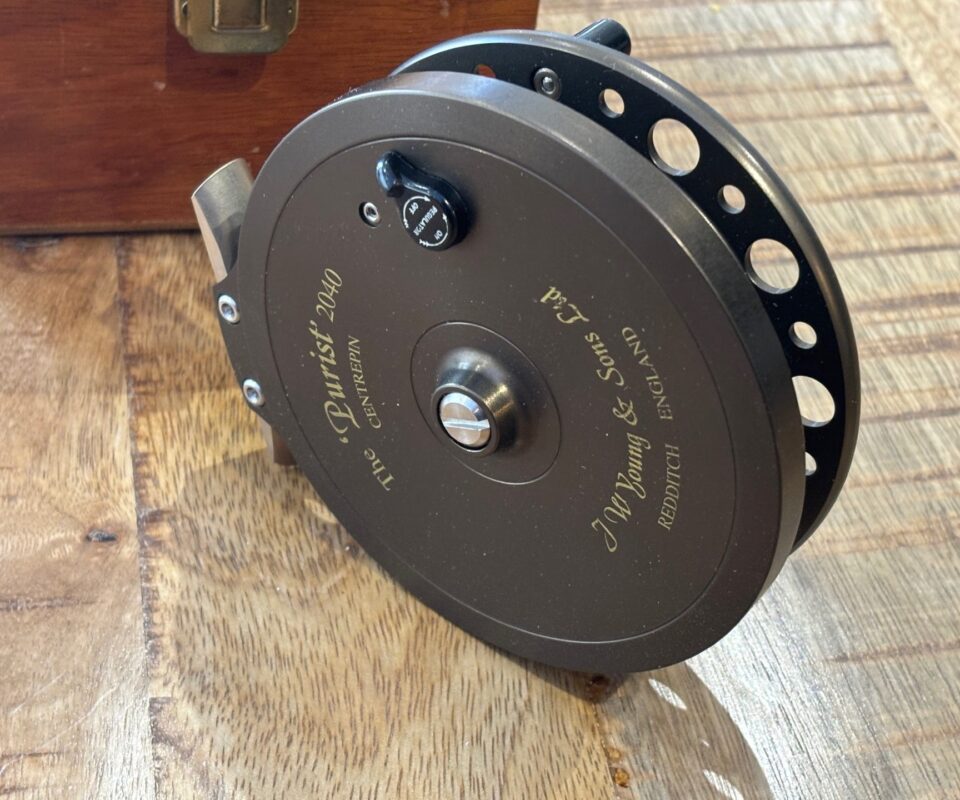 J W Young The Purist 2040 centrepin 4.5″ trotting reel with box mint