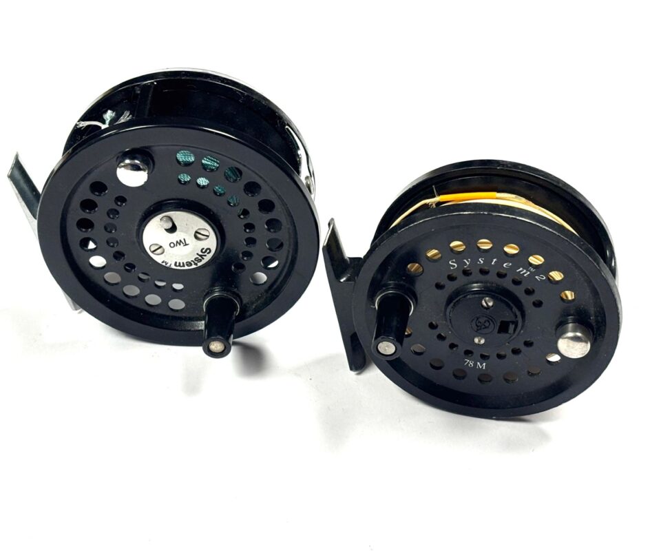 Pair Of Scientific Angler System 2 7/8 Fly Reels