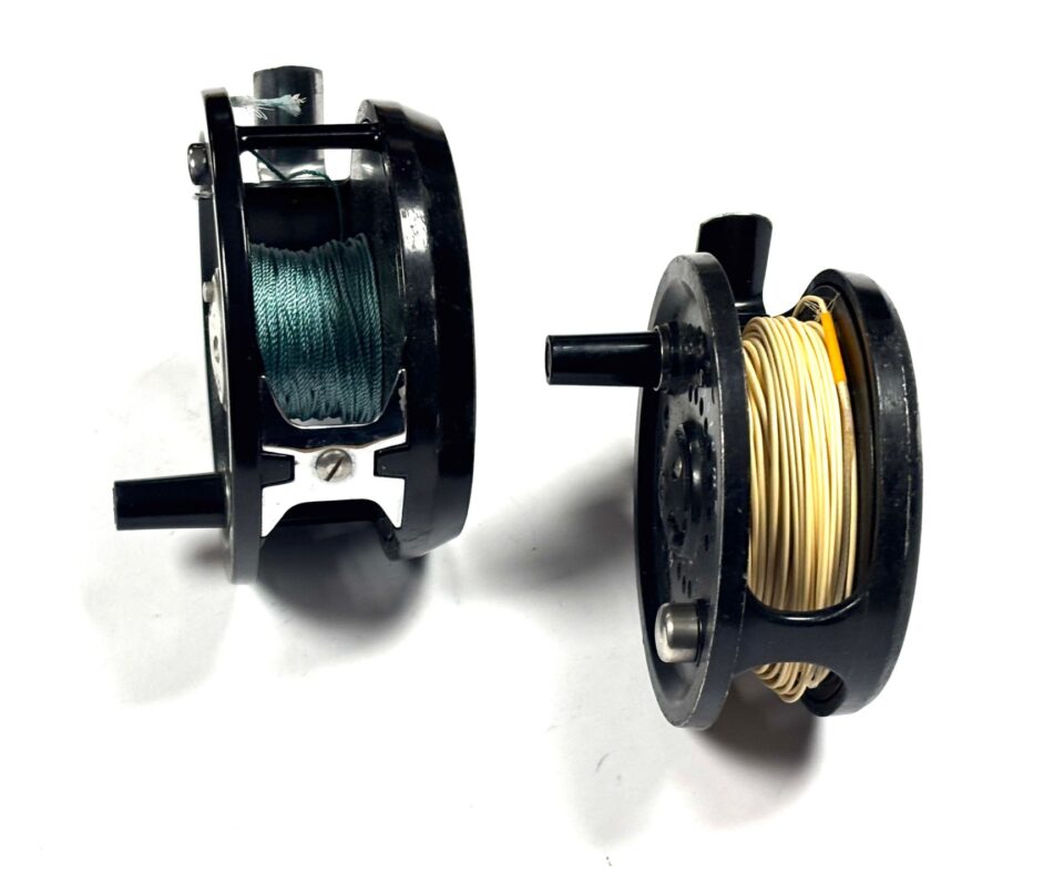 Pair Of Scientific Angler System 2 7/8 Fly Reels
