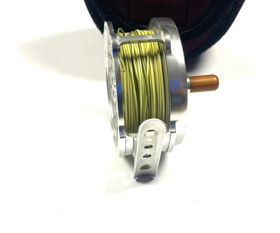 Hardy Bougle MK VII 3.25″ trout fly reel with pouch