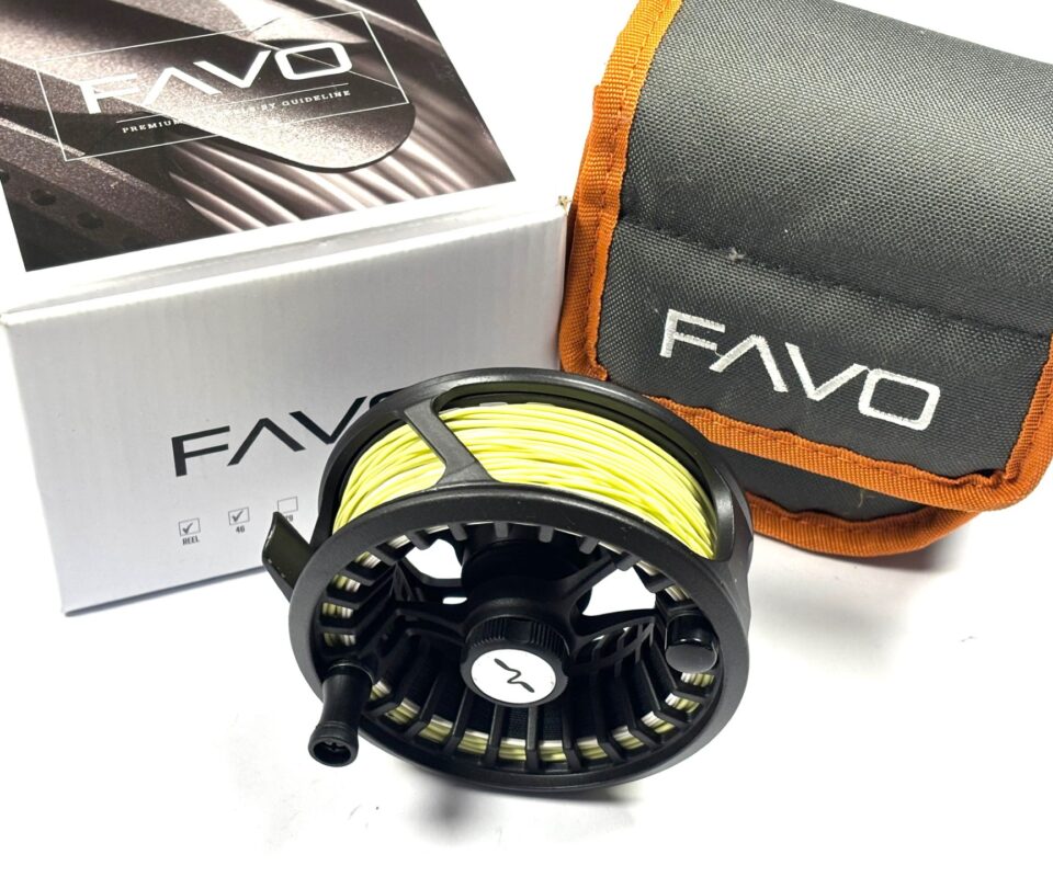 Guideline Fario #4/6 Anthracite LHW reel with pouch and box