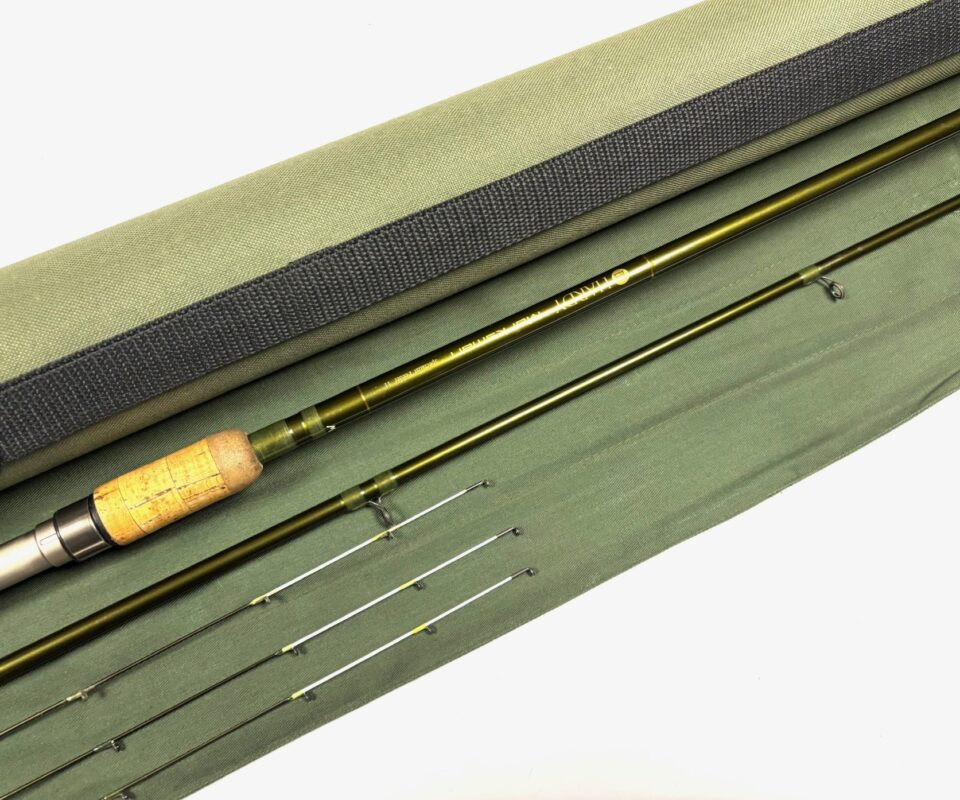 Hardy Marksman 11′ 2 piece Specimen Feeder rod with bag and case ex condition