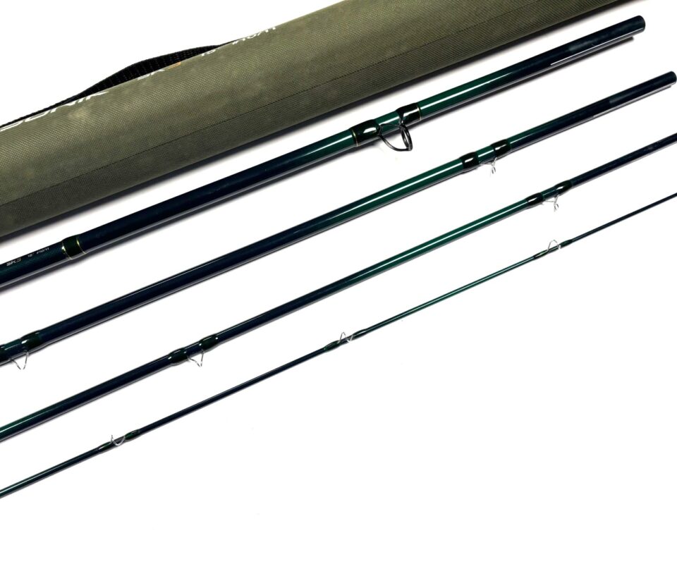 Sonic SK3 Three Piece Salmon Fly Rod 15' Line #10/11 With Bag And Case