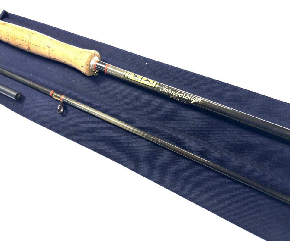 Hardy Richard Walker Farnborough 9′ two piece #7/8 carbon trout fly rod with bag