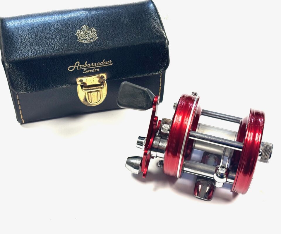 ABU Ambassadeur 5000 超美品 #790105 Abu Ambassadeur 5000 Sweden reel with case