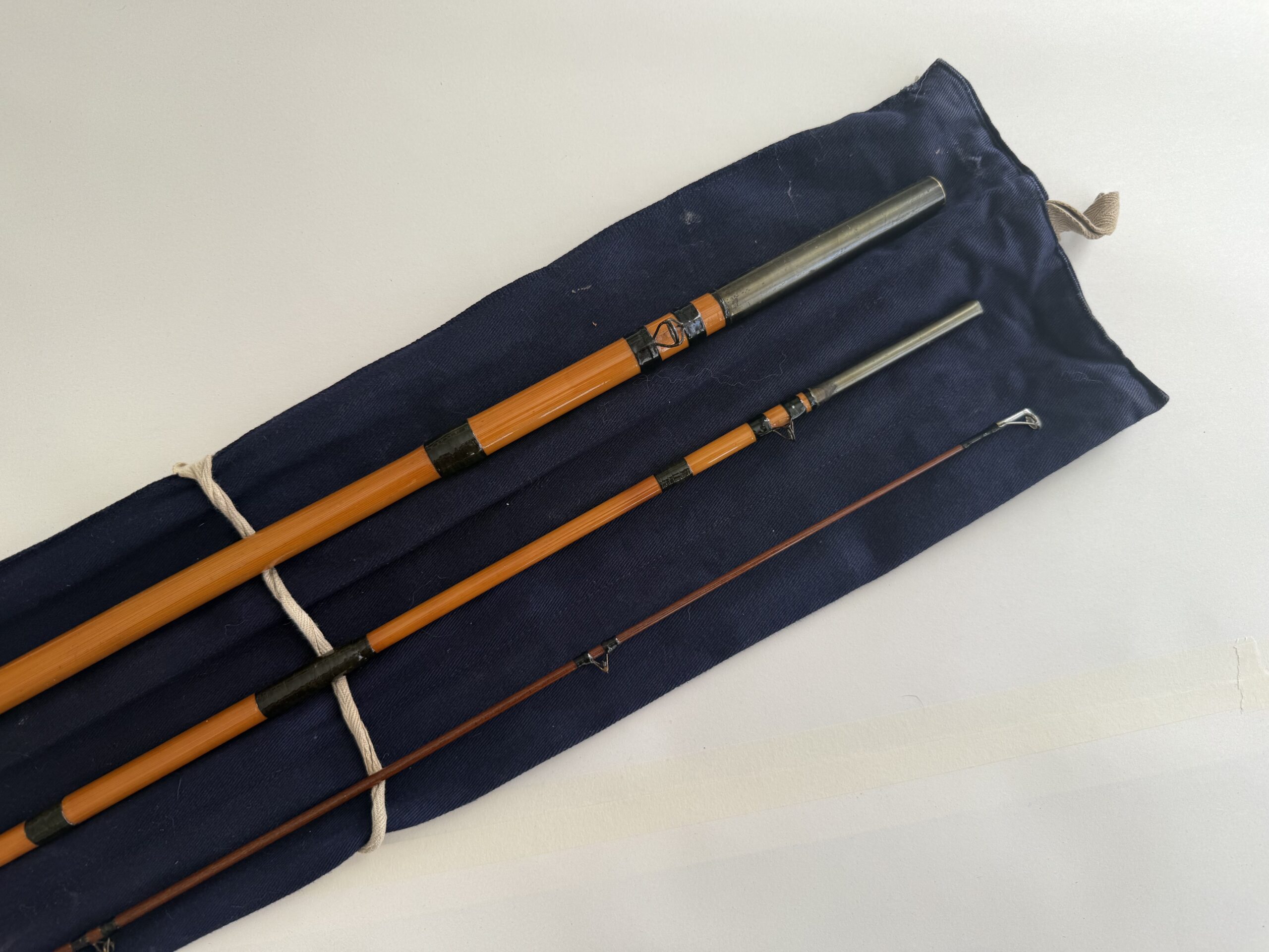 Hardy 12ft Lightweight Thames Style Coarse Rod - Image 3