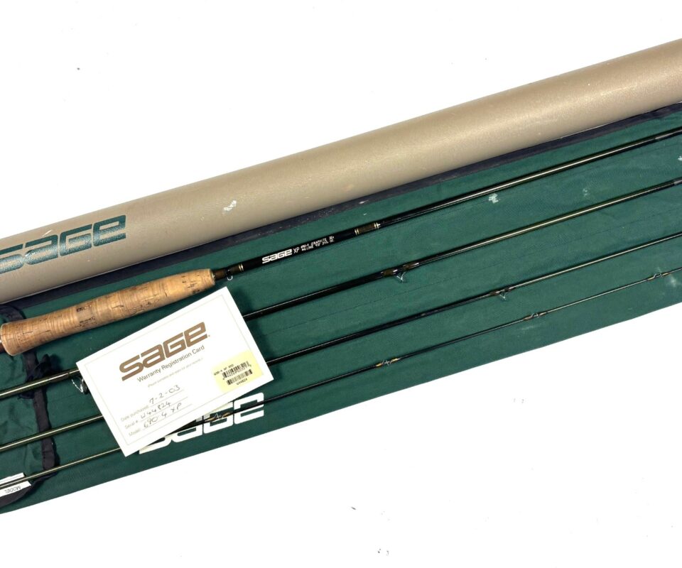 Sage XP Graphite IIIe 9′ 4 piece carbon travel fly rod #6 bag & tube
