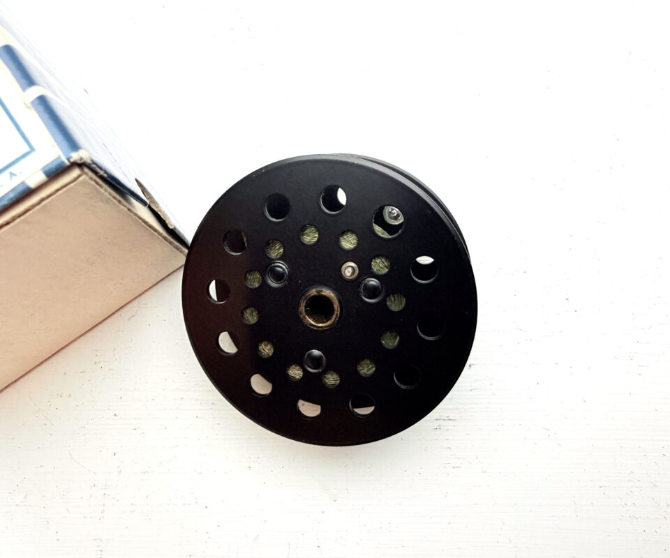 Alternative view of Pflueger Medalist #497X Spare Spool