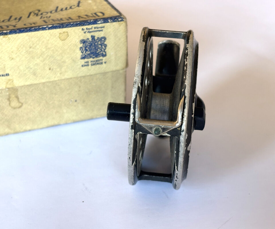 Alternative view of Hardy Viscount 130 Fly Reel  3.25”