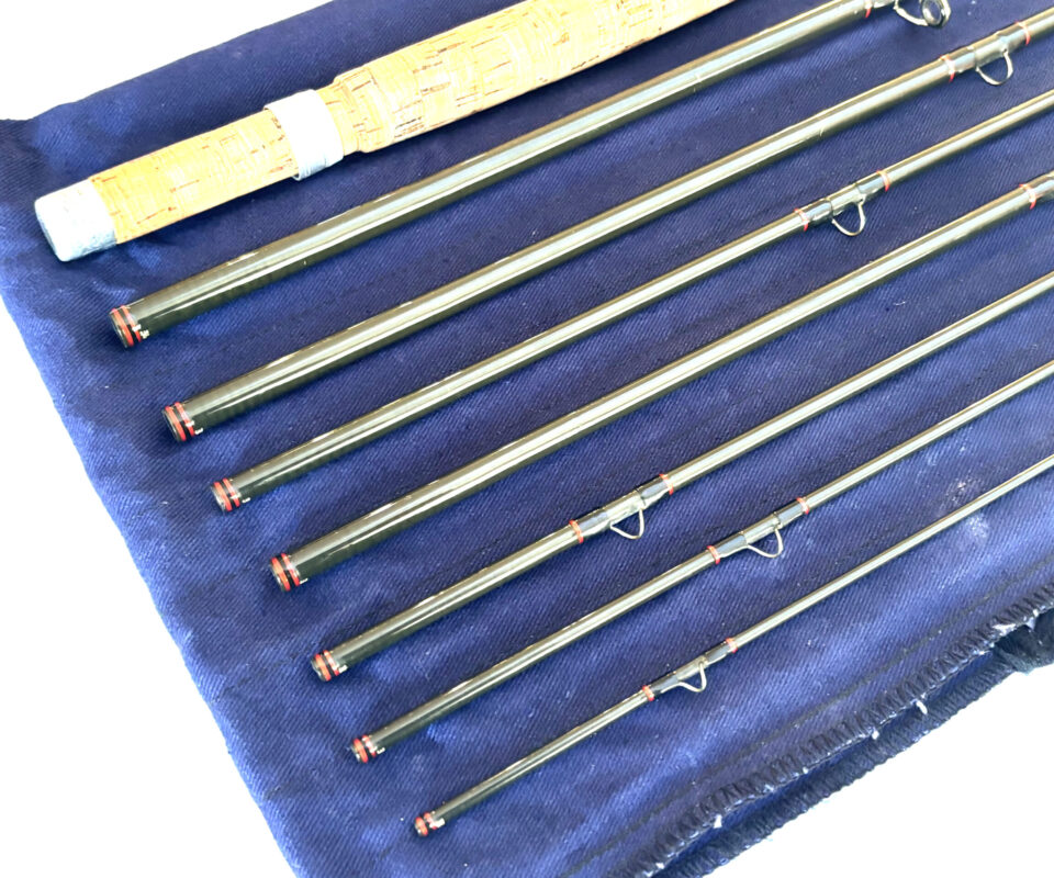 Alternative view of Hardy Graphite Smuggler Fly Rod  9’ 5” #7