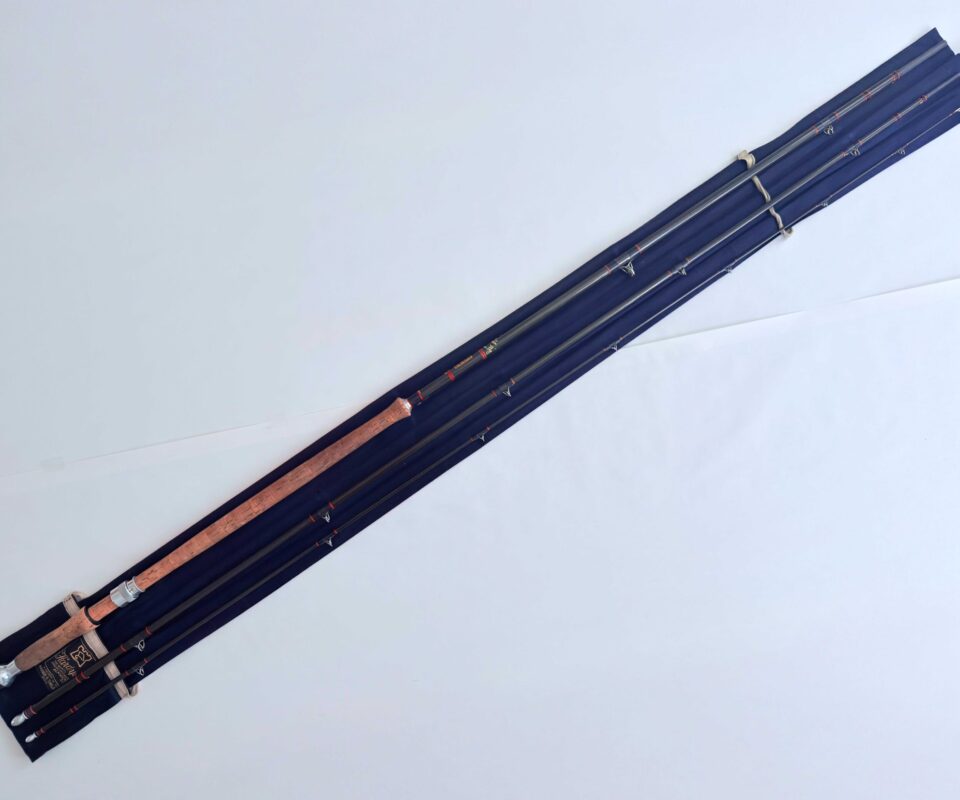 Alternative view of Hardy Graphite 15’4” #10 Salmon Fly Rod (3-Piece)