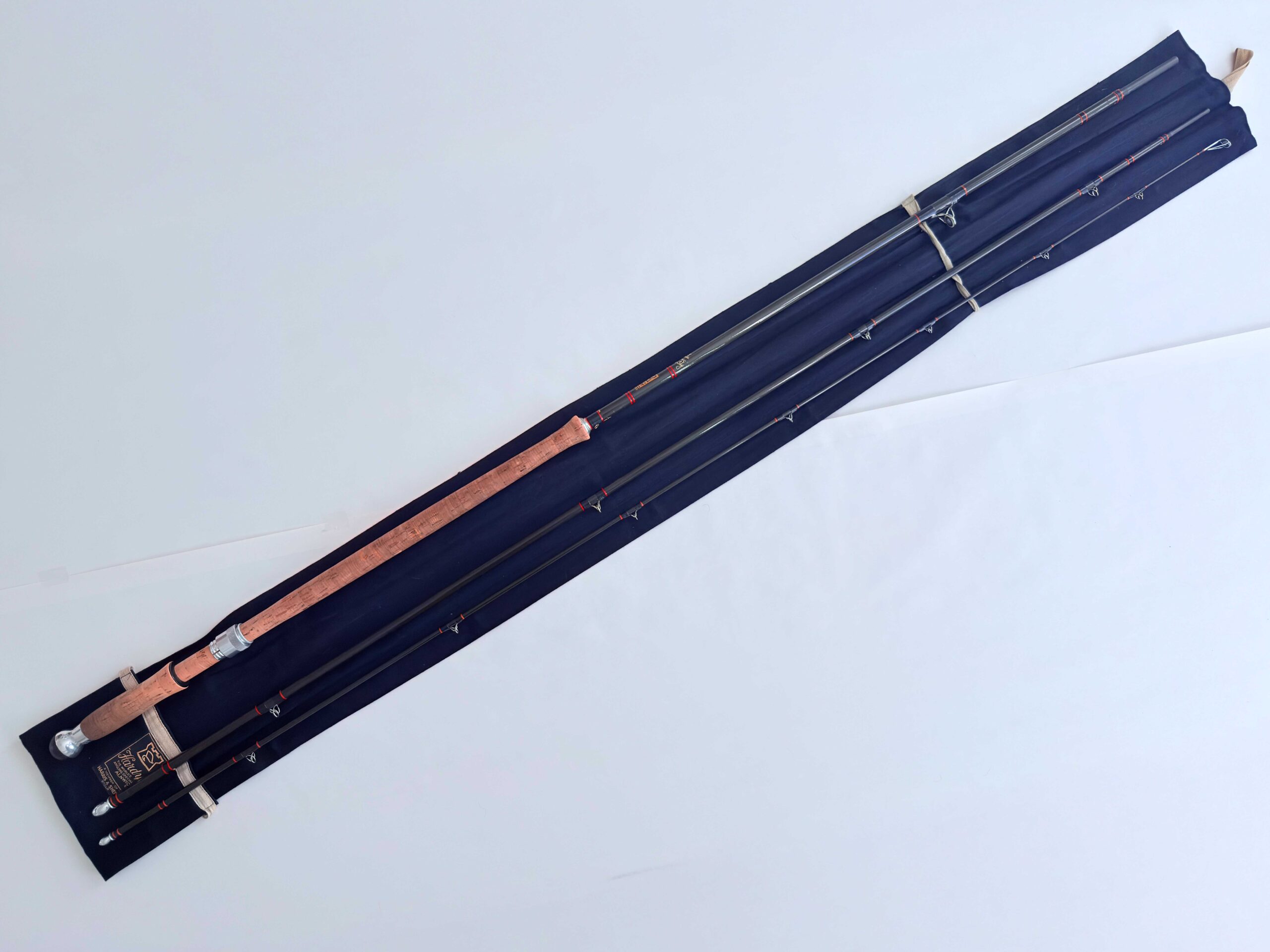 Hardy Graphite 13’9” #9 Salmon Fly Rod (3-Piece) - Image 2