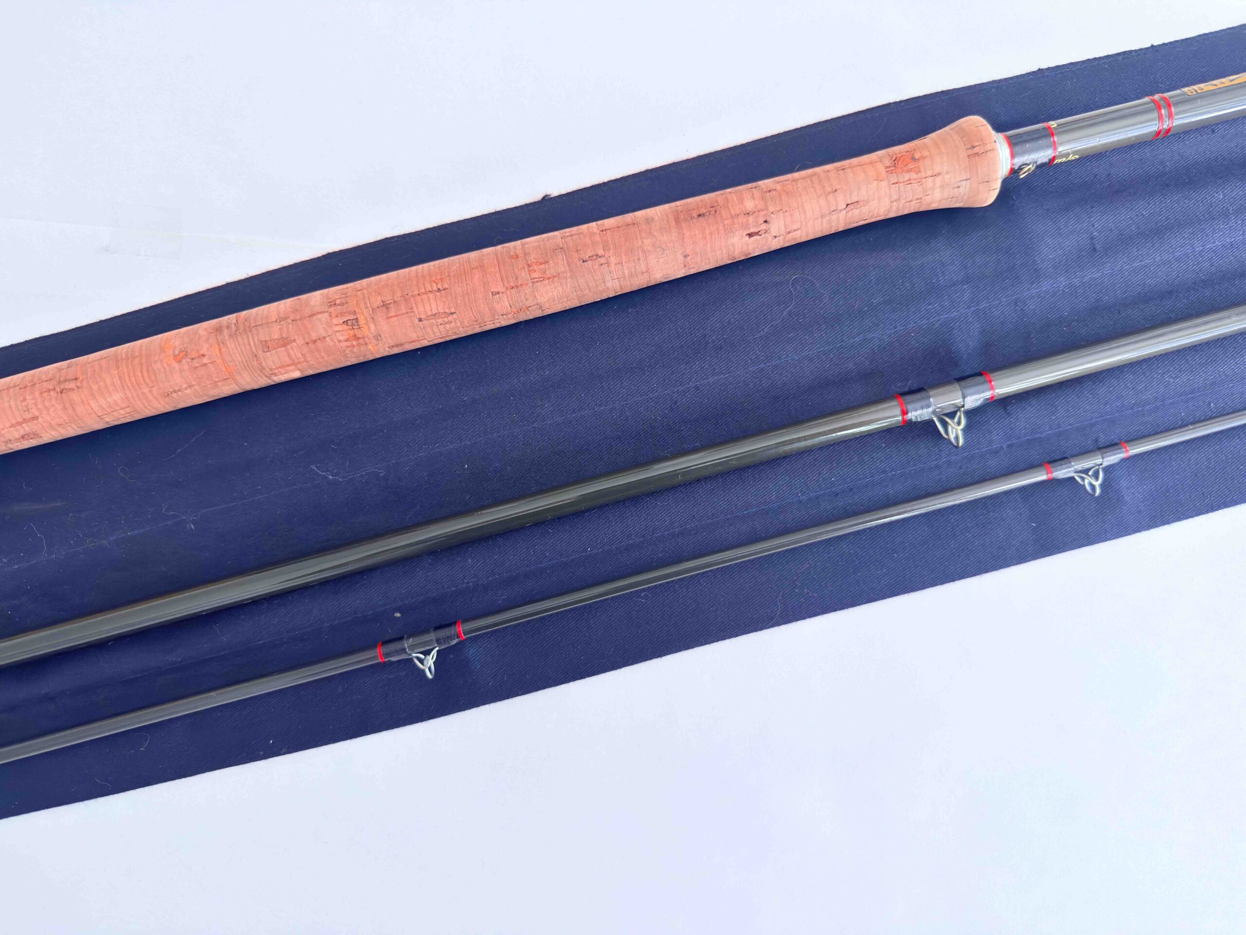 Hardy Graphite 13’9” #9 Salmon Fly Rod (3-Piece) - Image 4