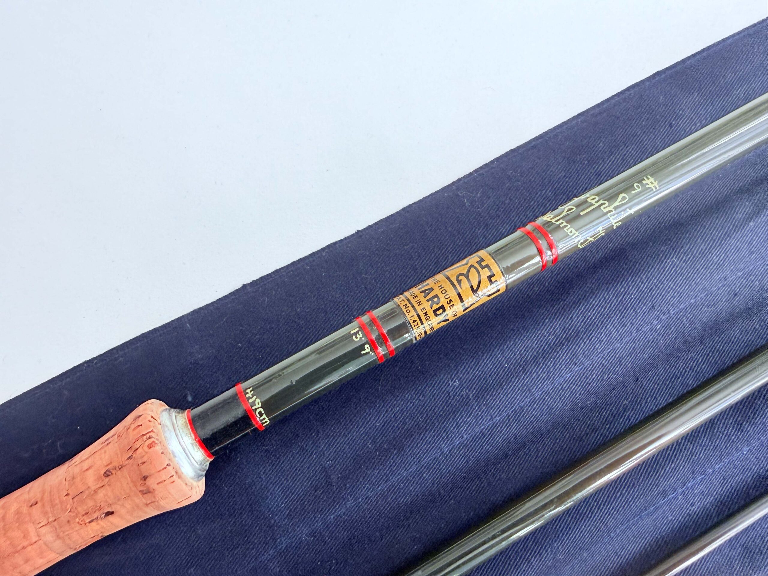 Hardy Graphite 13’9” #9 Salmon Fly Rod (3-Piece) - Image 7