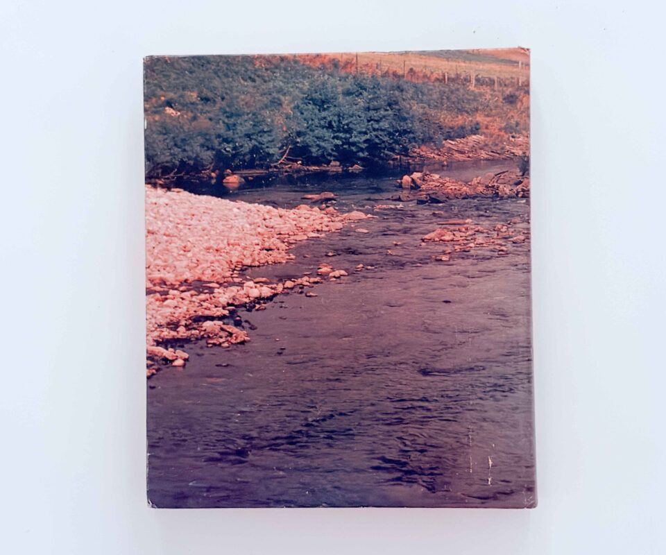 Alternative view of Sportvissen – Unknown – Signed by Peter Wheat