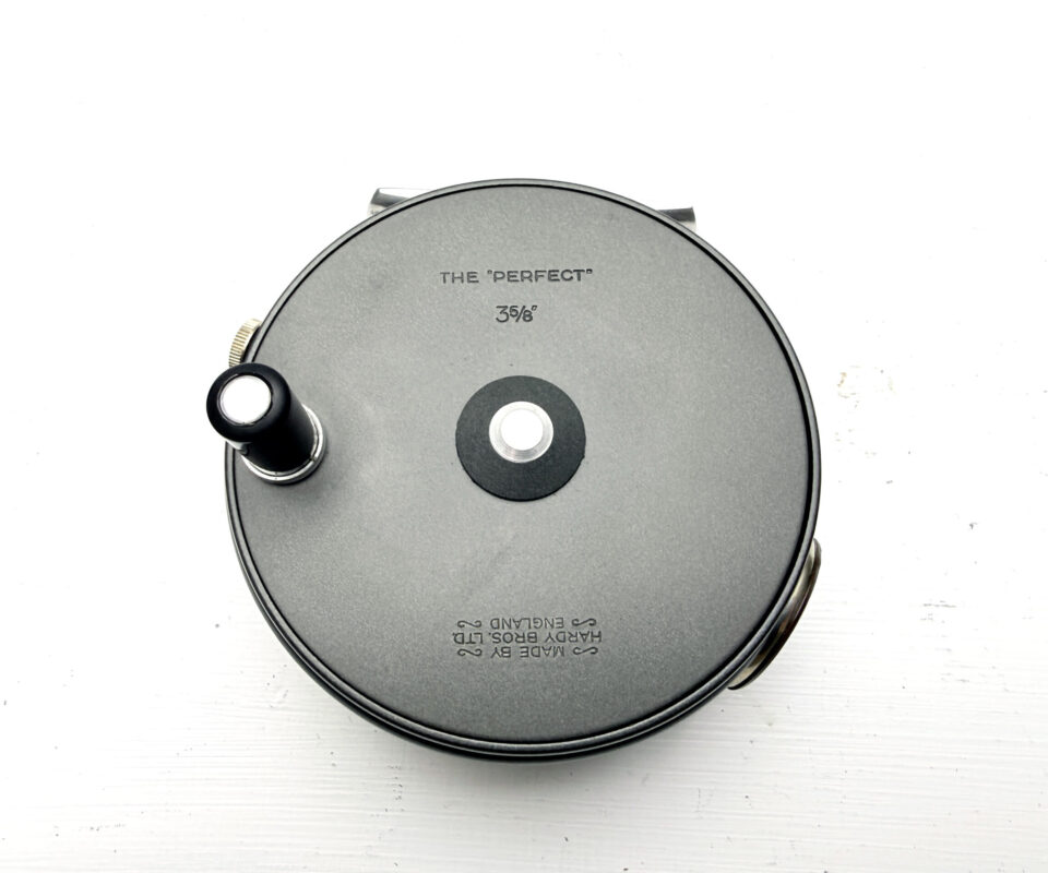 Alternative view of Hardy Perfect 3 5/8” Narrow Drum reel