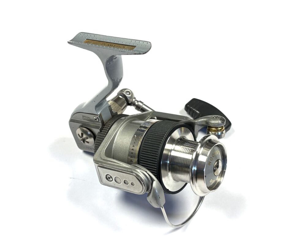 Alternative view of Abu Garcia Suverän 3000M Spinning Reel