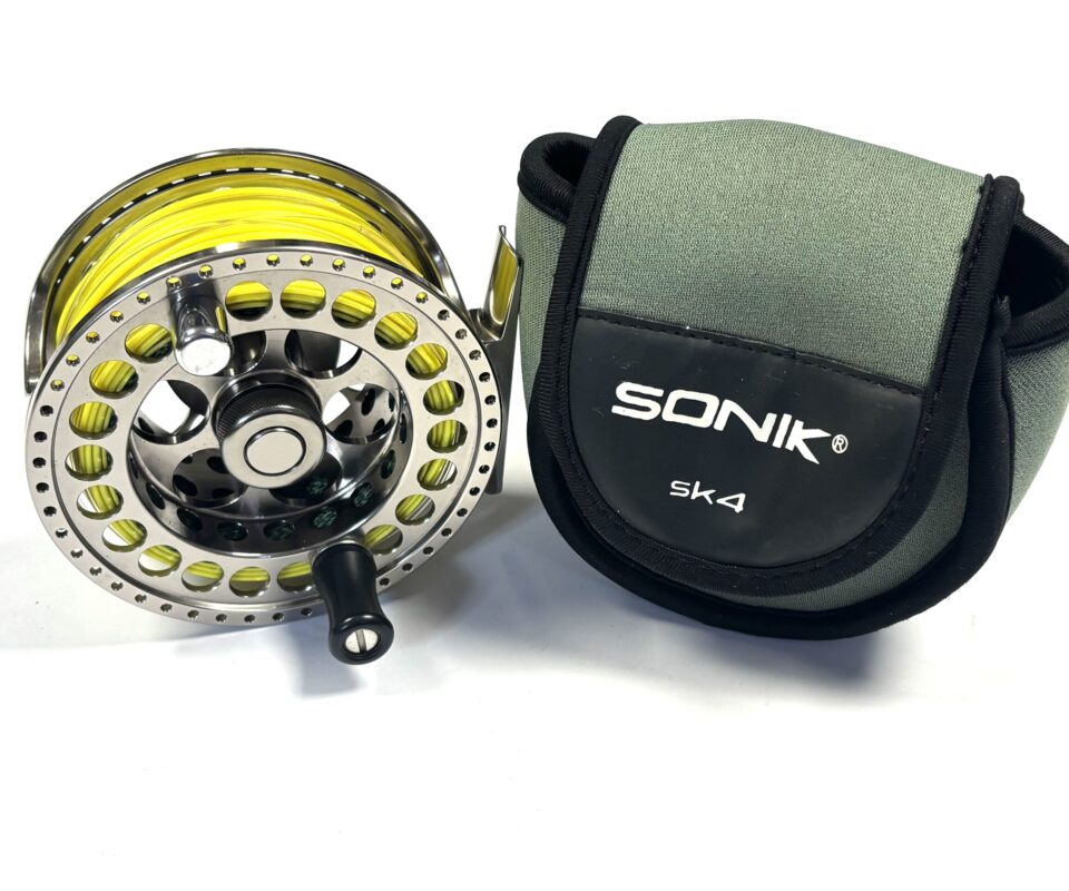 Sonik SK4 Salmon Fly Reel